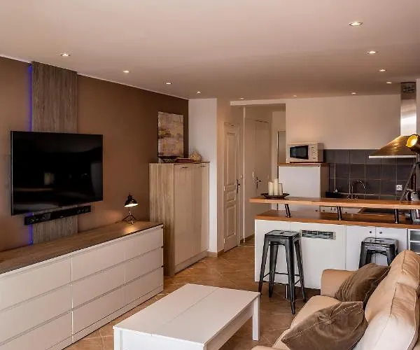 Cap D'agde Suit'appart 42m2 T2 Village Naturiste Агд